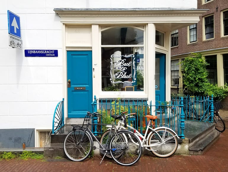 3 coffee shops in Amsterdam